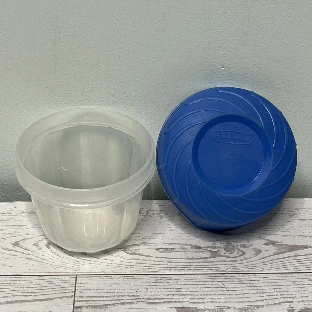 Rubbermaid Servin Saver 8.2oz 244ml Clear Blue Swirl Lid Container 552 J 552 F